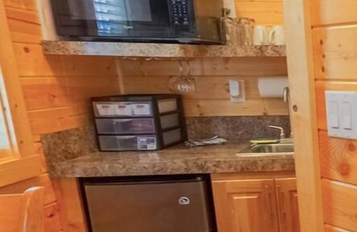 Seaview Cabina | Long Beach RV & Camping Resort
