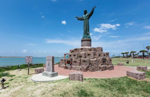 Port Isabel Casa | Long Island Village Unit 347