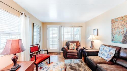 Port Isabel Casa | Long Island Village Unit 638 Sand Dollar Drive