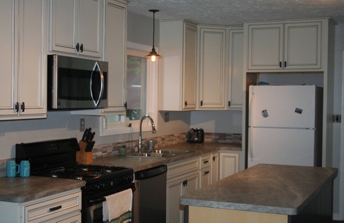 Traverse City Cabaña | Long Lake Crescent Cove Cottage