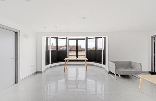 Chelmsford Apartamento | Long Letting - Luxurious 3 Bedroom Penthouse in City Centre - Parking Included!