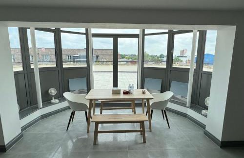 Chelmsford Apartamento | Long Letting - Luxurious 3 Bedroom Penthouse in City Centre - Parking Included!
