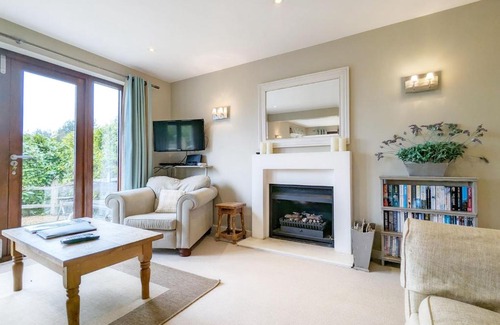 Midhurst Casa | Long Meadow