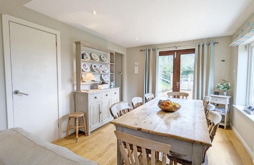 Midhurst Casa | Long Meadow