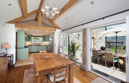 Little Longstone Casa | Long Roods cottage