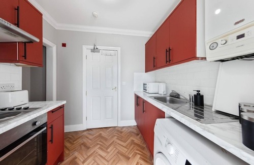 Gravesend Apartamento | Long Stay Ready | King Bed | Kitchen | WiFi | Town