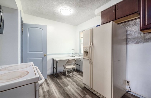 Detroit Casa | Long stay - Spacious 3 bedroom with 3 full bath