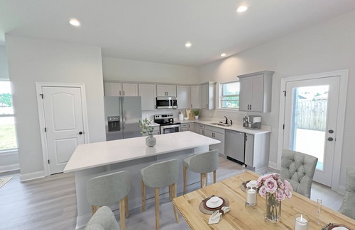 Gulfport Casa | Long Term Corporate Home in Beautiful Gulfport, MS