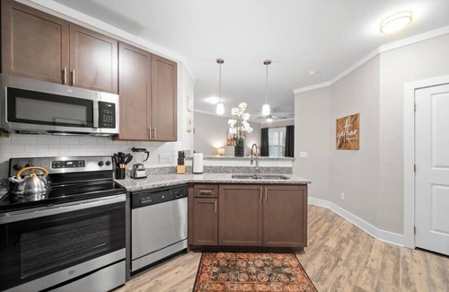 Greensboro Apartamento | Long Term Stay Greensboro 2b 2ba