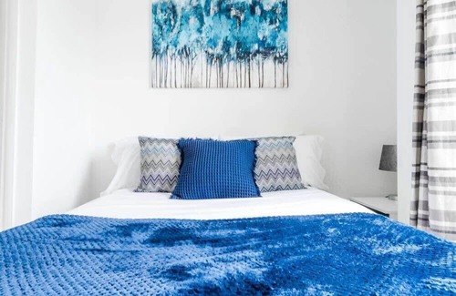 Horley Apartamento | Longbridge Apartment Close to Gatwick