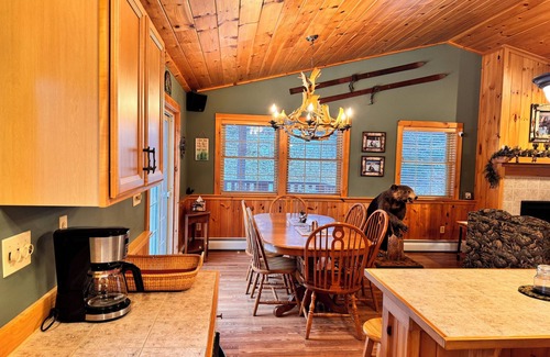 Old Forge Cabina | Longden Lodge - Adirondacks