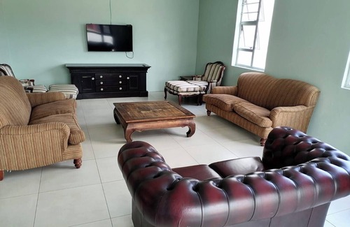 Quigney Beach Cama Y Desayuno | Longfellow Lodge