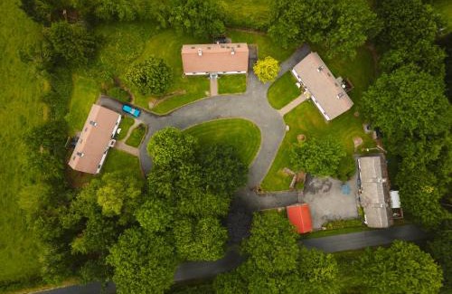 Ennybegs Casa | Longford Holiday Blue Sky Self Catering Cottage