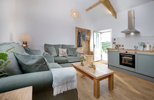 Paignton Casa | Longpark Linhay - Sleeps 4 guests in 2 bedrooms