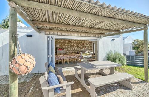 Arniston Casa | Longship In Arniston