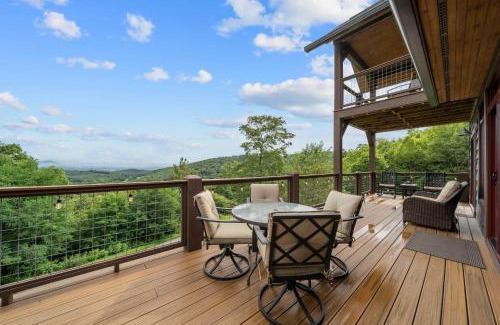 Boone Casa | Longview Cabin