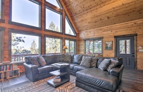 Mammoth Creek Casa | Longview Lodge with Furnished Deck and Fire Pit!