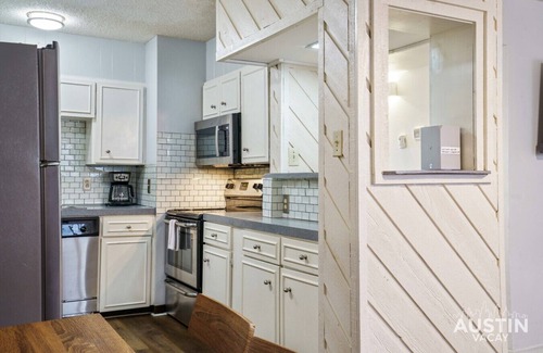 West Campus Apartamento | Longview St #104 xxx