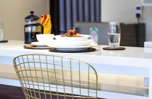 Westlands Apartamento | Loocid Apartments at Escada