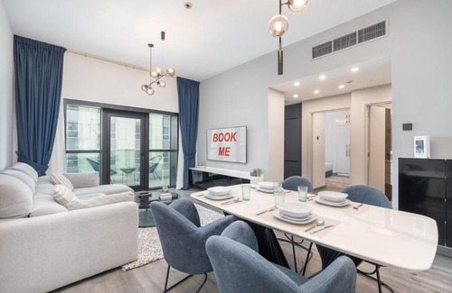 Trade Centre 1 Apartamento | Look at me I'm cool & central
