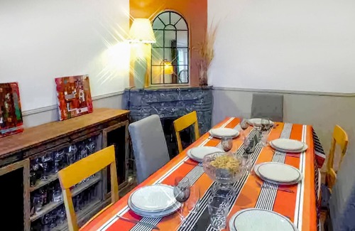 Servon Casa | Look forward to a wonderful stay in this spacious and cozy vacation home in a rural setting.