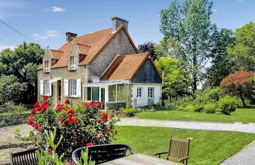 Servon Casa | Look forward to a wonderful stay in this spacious and cozy vacation home in a rural setting.