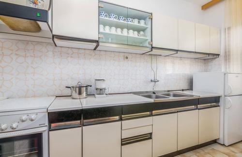 Baska Casa | Alojamiento de 6 habitaciones en Bascanska Draga