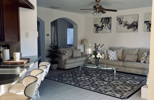 Fountainhead-Orchard Hills Casa | Look No Further - 3br, 2ba Single Family