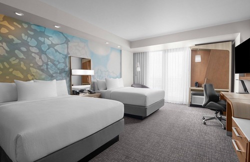 Clearwater Beach Hotel | Look No More! 3 Convenient Units, Restaurant, Near Little Toot Dolphin Adventure
