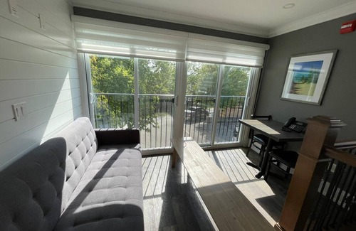 Grand Bend Apartamento | Looking for the best weekend? 5 min to THE Grand bend beach! Family and couples!