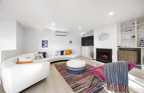 McCrae Casa | Lookout and Sea - Beachfront Bliss in McCrae