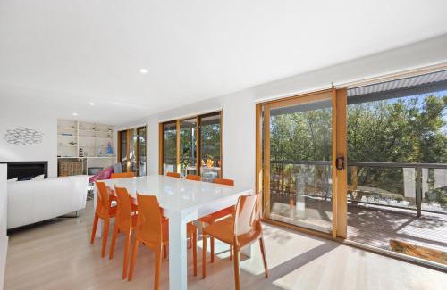 McCrae Casa | Lookout and Sea - Beachfront Bliss in McCrae