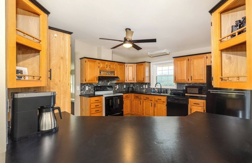 Mainesburg Casa | Lookout at the Lake-Overlooks Hammond Lake