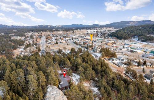 Custer Casa | Lookout Lodge