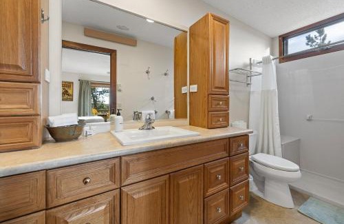 Custer Casa | Lookout Lodge
