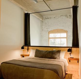Dalton Apartamento | Loom Room Retreat