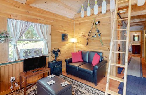 Oakland Casa | Loon Cove