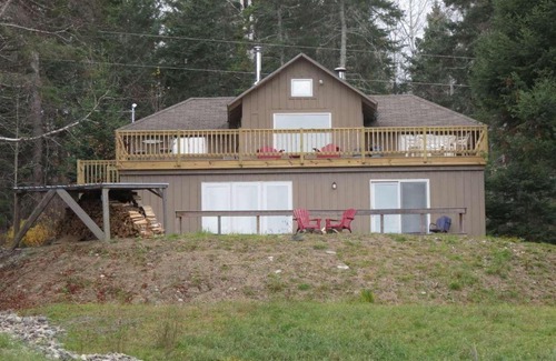 Rangeley Casa | Loon Song