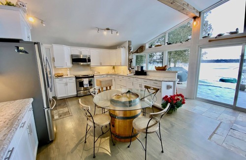 Selwyn Casa | Loon Talk Cottage en Clear Lake
