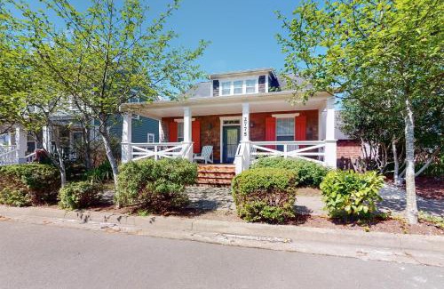 Nelscott Casa | Looney Dunes