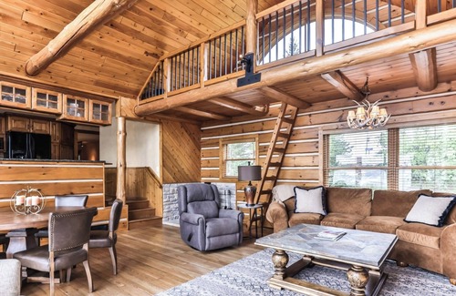 Minocqua Casa | Loons Cove on Lake Minocqua