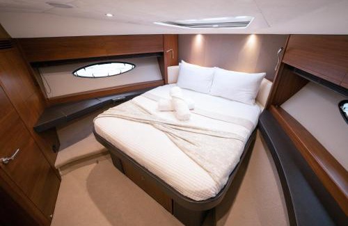 Dubai Marina Alquiler De Eote | LOOP Yachts Rental