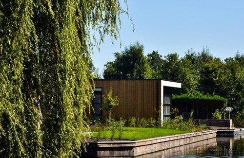 Loosdrecht Casa | House With Three Bathrooms, on a Holiday Park
