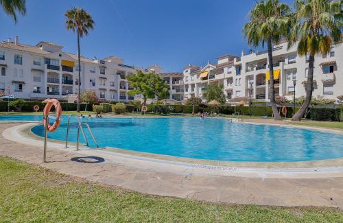San Pedro de Alcántara Apartamento | Lorcrisur corner PH apt 3 bedroom beach Marbella