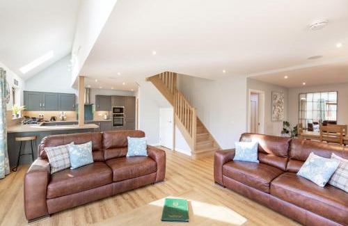 Newton Stewart Chalet De Esquí | Lord Galloway 38 with Hot Tub
