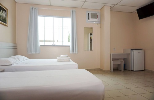 Bairro de Fatima Hotel | Lord Hotel Camburi