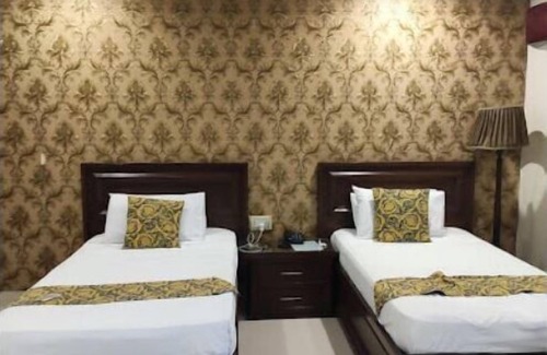 Faisalabad Hotel | Lord's Inn
