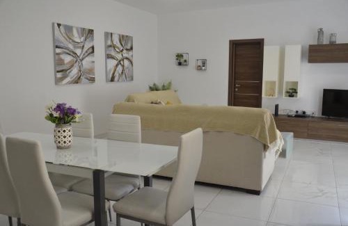 Marsaxlokk Apartamento | Lorenza Letting Apartment