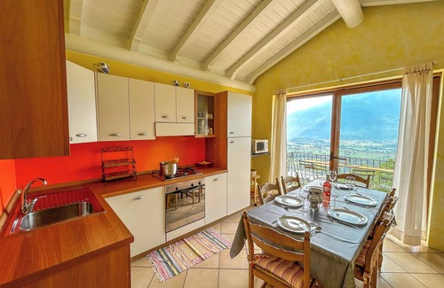 Cerceno Apartamento | Lorenzo Panorama Holiday Apartment