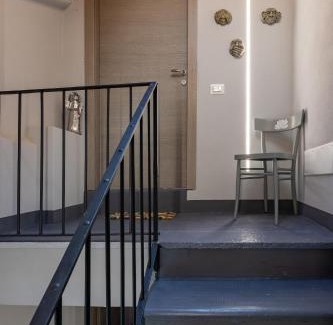 Piazza Casa | Lori's Inn 2 Appartamenti Mondovì